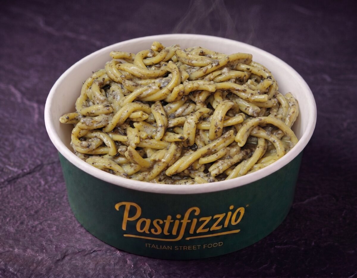 Tartufo · pasta fresca con crema de trufa negra y Grana Padano